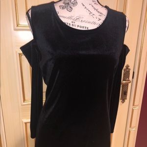 Tahari Kita Velvet Cold Shoulder Blouse